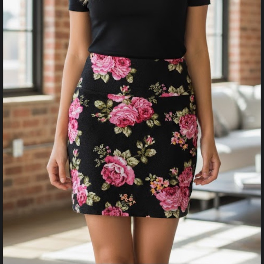 High waisted  stretch Mini skirt  sz S